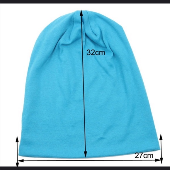 6 hats different colors 😉 - Picture 5 of 6